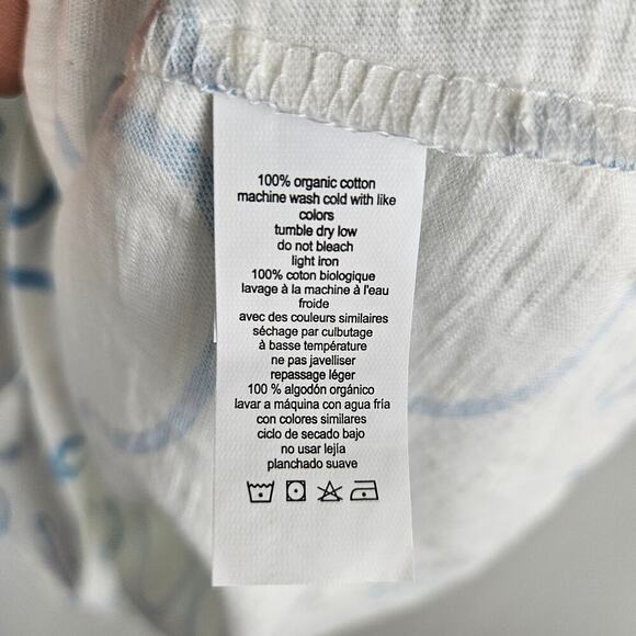 NEW Monica + Andy Wave Print Short Sleeve Crew Neck Tee Adult L White Blue NWT - Picture 5 of 6